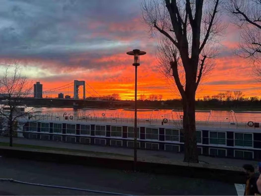 Zimmer In Koeln Zewnętrze zdjęcie